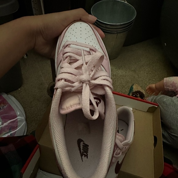 GS Nike Dunks, barely worn - Picture 3 of 4